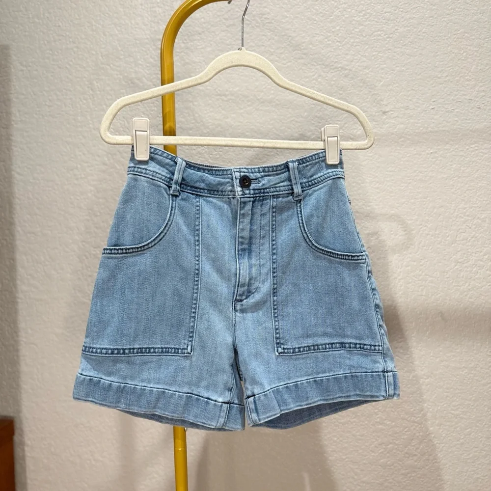 Madewell High Rise Cuffed Denim Shorts Size 24 Light Wash Patch Pocket - Picture 2 of 3